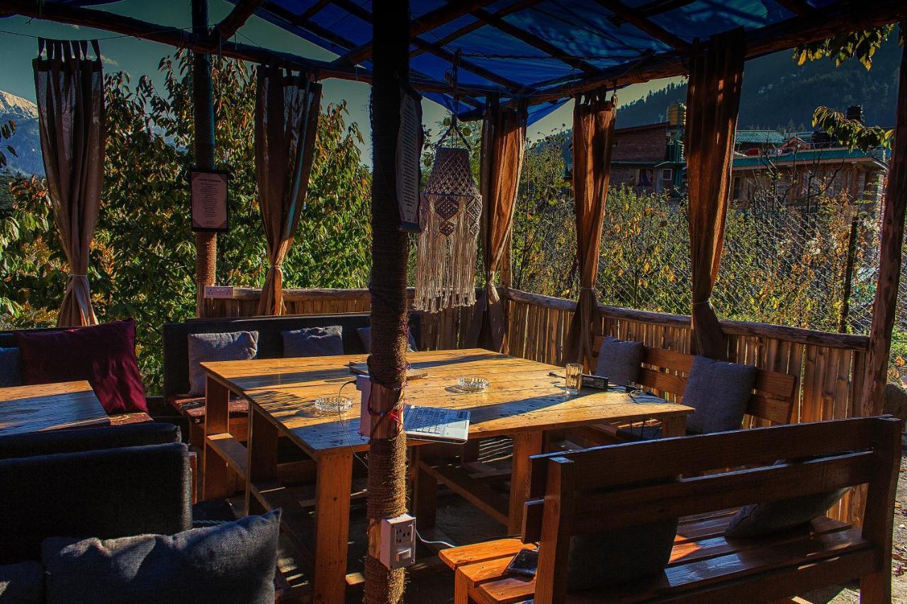Yolo Backpackers - Manali Hostel Εξωτερικό φωτογραφία