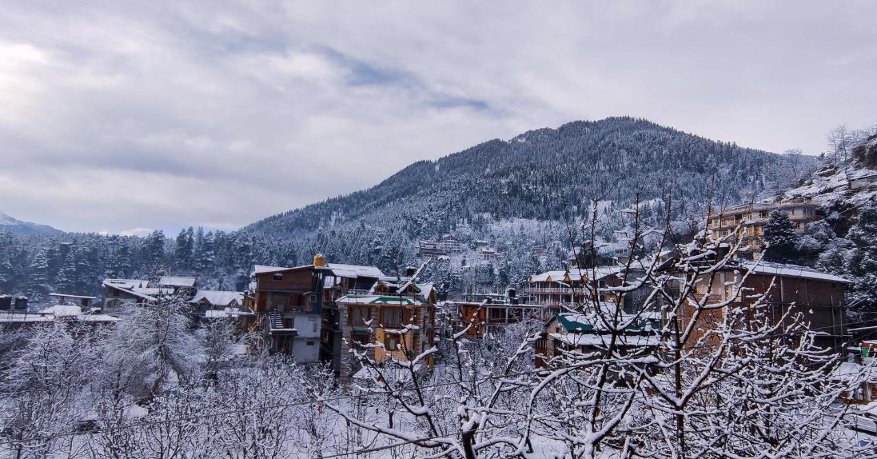 Yolo Backpackers - Manali Hostel Εξωτερικό φωτογραφία