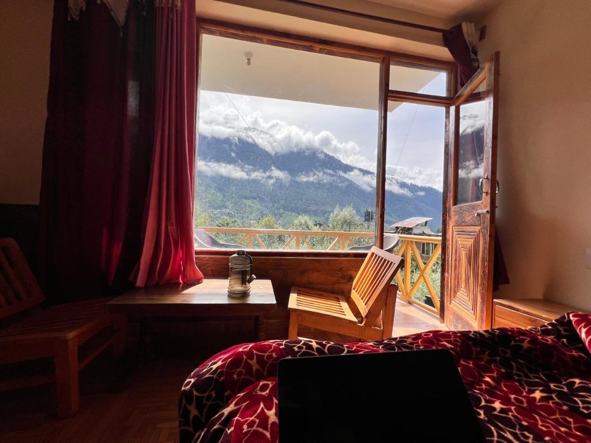 Yolo Backpackers - Manali Hostel Εξωτερικό φωτογραφία