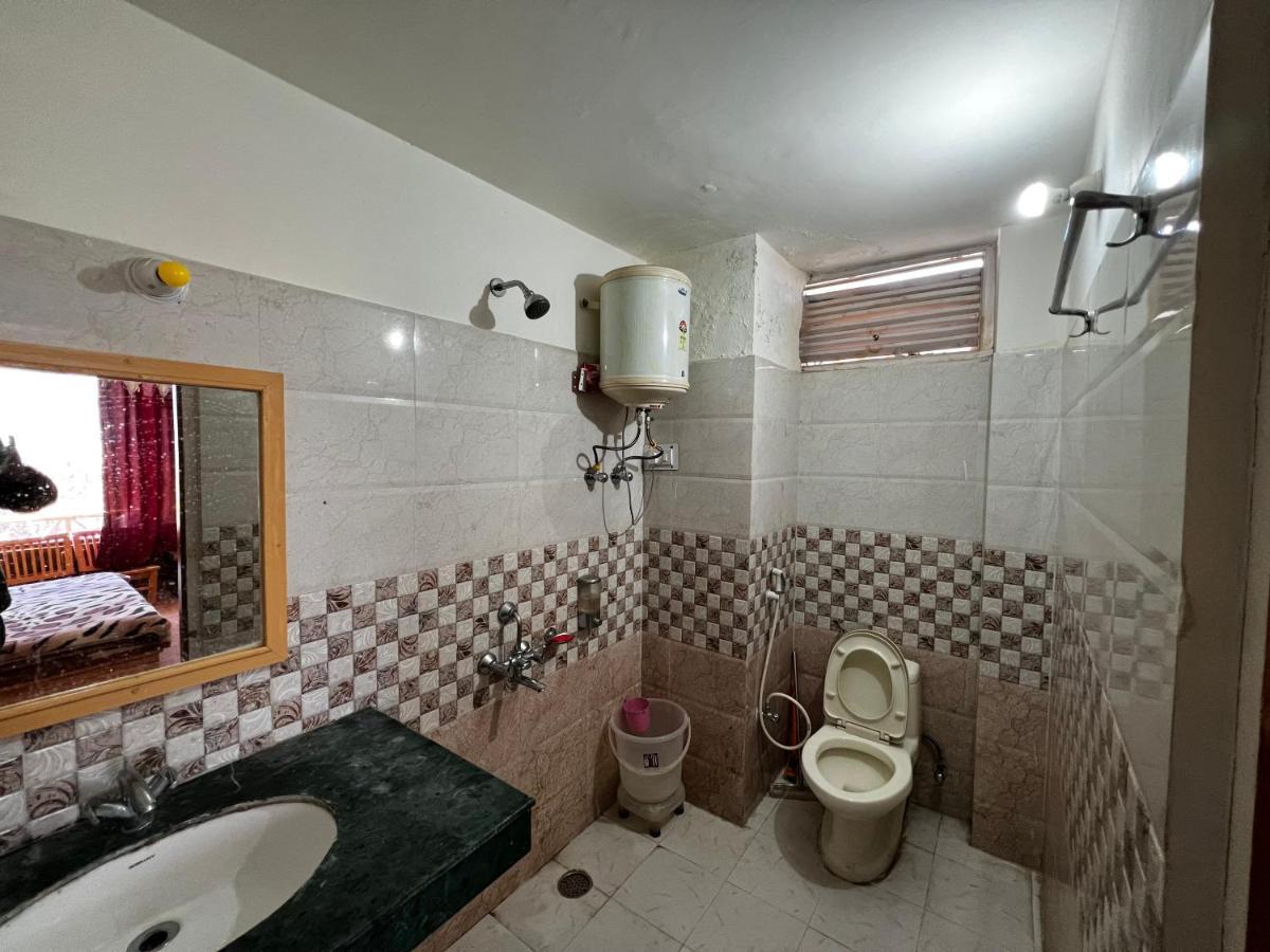 Yolo Backpackers - Manali Hostel Εξωτερικό φωτογραφία