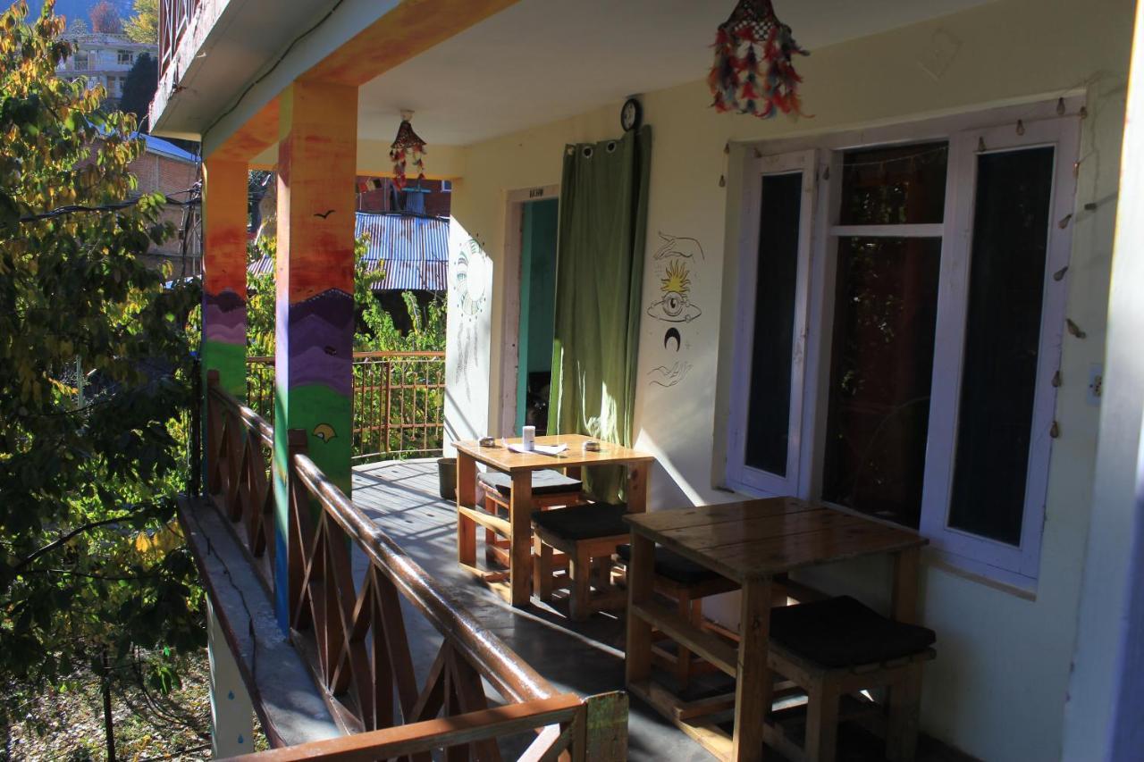 Yolo Backpackers - Manali Hostel Εξωτερικό φωτογραφία