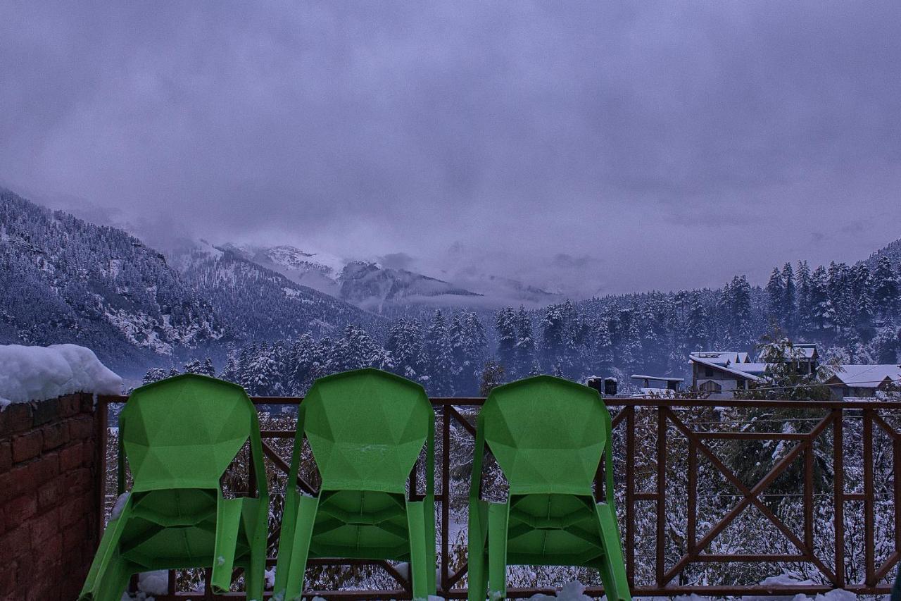 Yolo Backpackers - Manali Hostel Εξωτερικό φωτογραφία