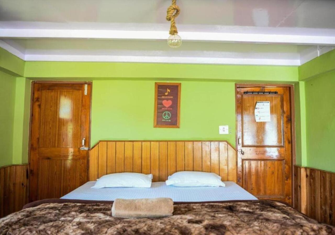 Yolo Backpackers - Manali Hostel Εξωτερικό φωτογραφία