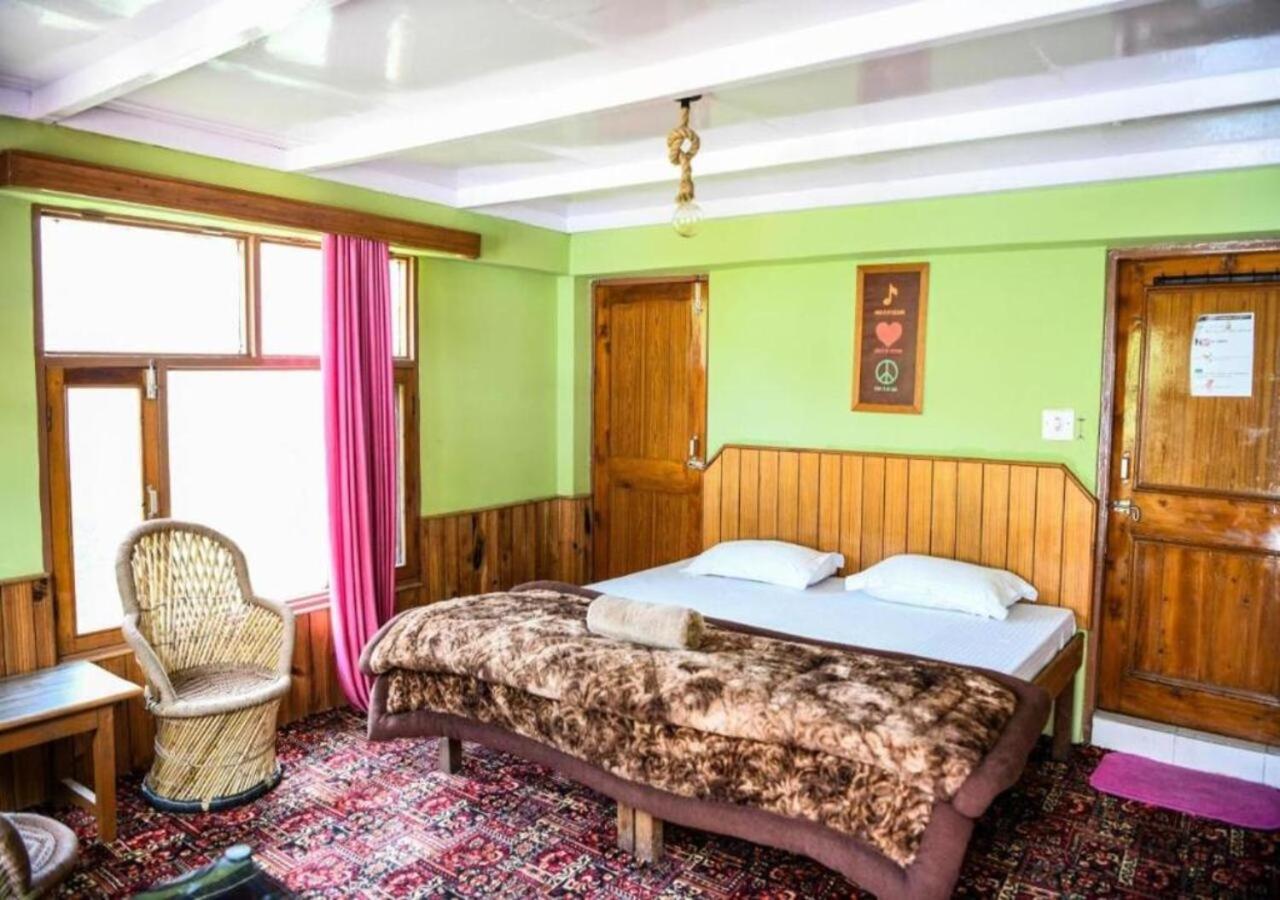 Yolo Backpackers - Manali Hostel Εξωτερικό φωτογραφία